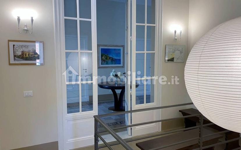 Villa unifamiliare viale Margherita di Savoia, Mondello - Valdesi, Palermo — foto 15 di 24