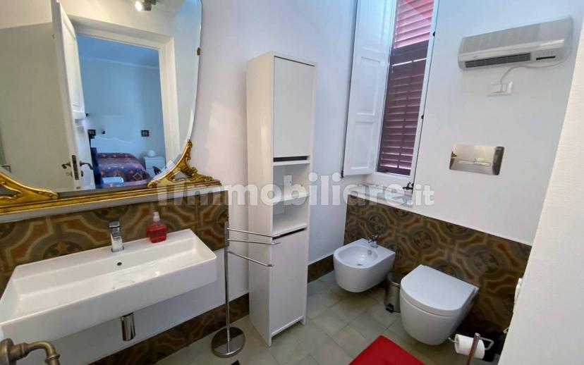 Villa unifamiliare viale Margherita di Savoia, Mondello - Valdesi, Palermo — foto 7 di 24