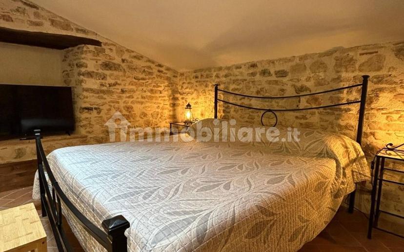Monolocale frazione Castiglioni, Arrone — foto 20 di 36