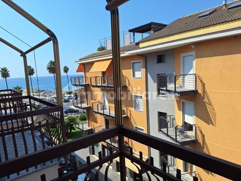 Bilocale buono stato, terzo piano, Marina Di Andora, Andora