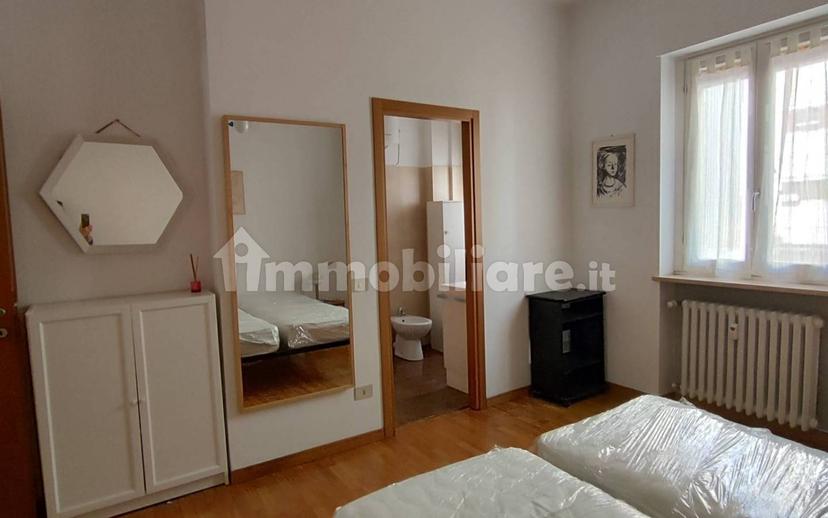 Bilocale viale della Libertà 81, Stazione - Ticinello, Pavia