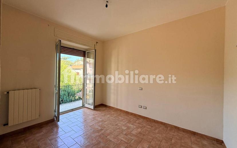 Quadrilocale via Dante Alighieri, Centro, Montefiascone — foto 17 di 22