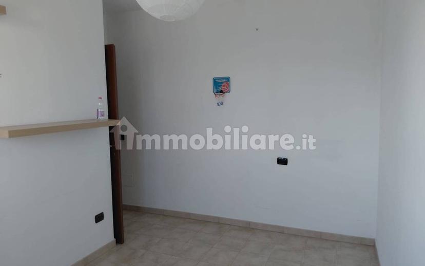 Trilocale buono stato, terzo piano, Centro, Binago — foto 6 di 21