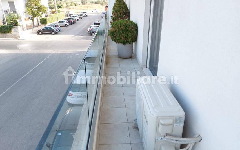 Trilocale via Caringella, Valenzano — foto 2 di 28