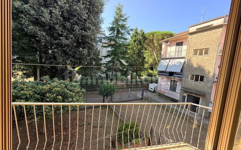 Quadrilocale via Dante Alighieri, Centro, Montefiascone — foto 18 di 22