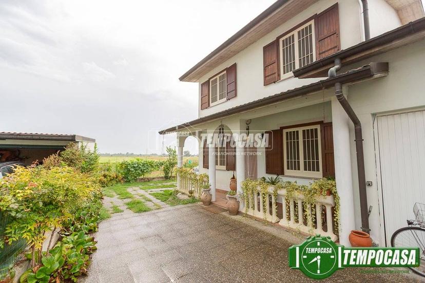 Villa unifamiliare via Leonardo da Vinci, Centro, Pandino — foto 24 di 38