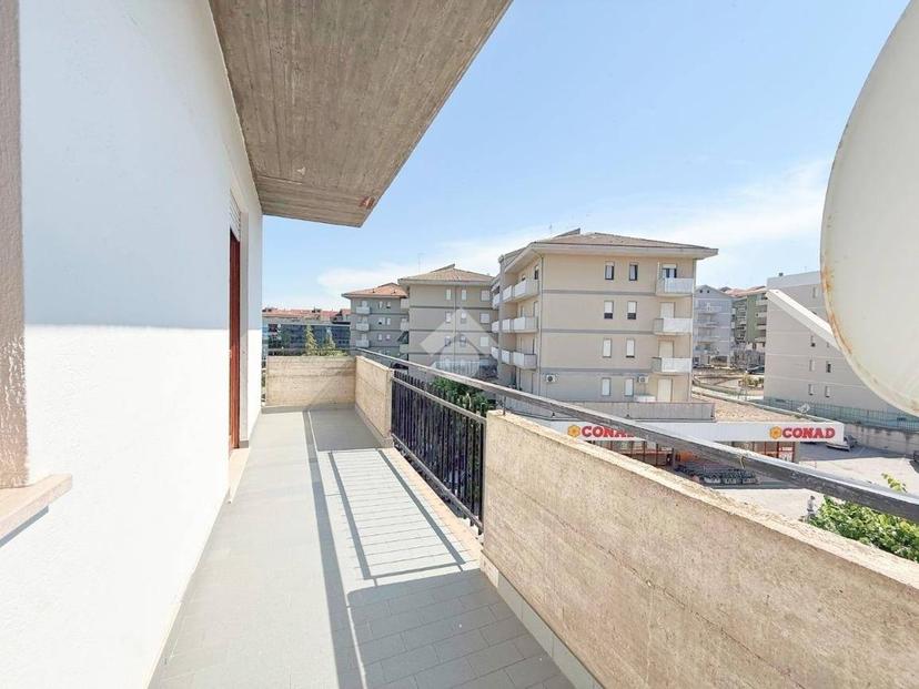 Quadrilocale via emilio alessandrini 24, Corso Mazzini, Via Ciccarone, Casarza, Vasto — foto 25 di 27