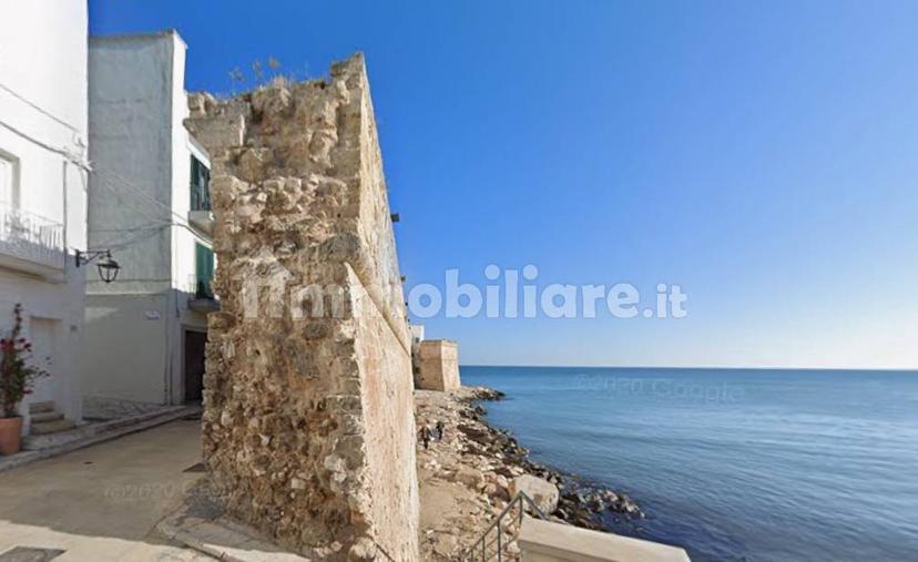 Trilocale Vico Tatanello 2, Centro, Monopoli — foto 8 di 34