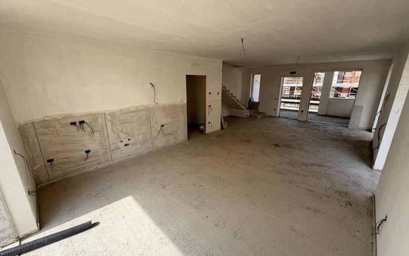 Villa unifamiliare via Fabio Filzi, Parete — foto 2 di 28