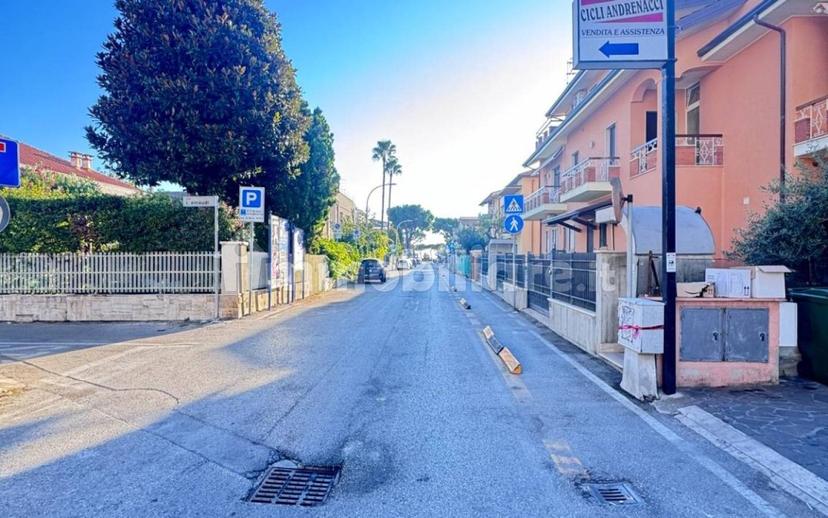 Mansarda via Luigi Einaudi 3, Tortoreto Lido, Tortoreto — foto 11 di 21