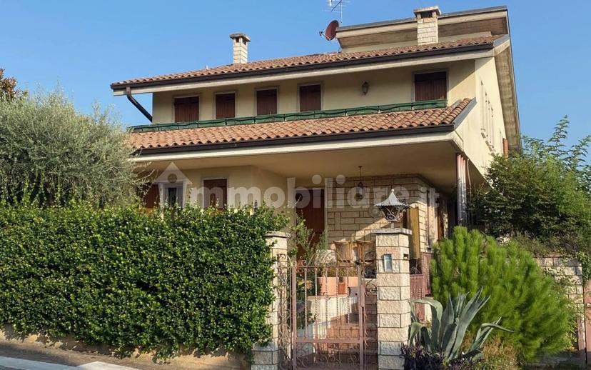 Villa unifamiliare via Celà 33, Palazzolo, San Giorgio in Salici, Sona — foto 15 di 25