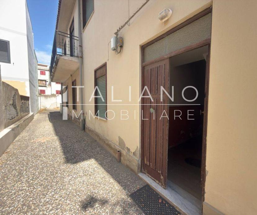 Trilocale via Salvatore Maiorana 41, Centro, Milazzo