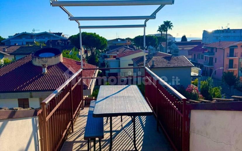Mansarda via Luigi Einaudi 3, Tortoreto Lido, Tortoreto — foto 6 di 21