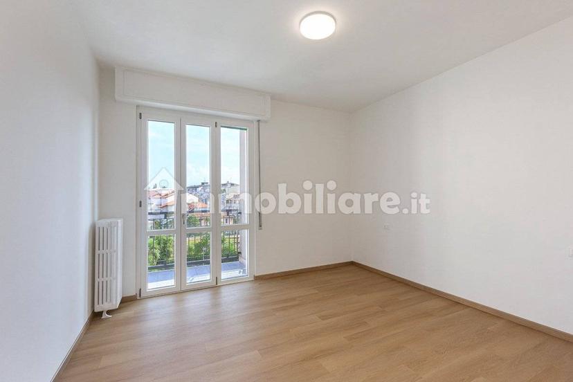 Trilocale via Torino 29, Centro, Arona — foto 26 di 27