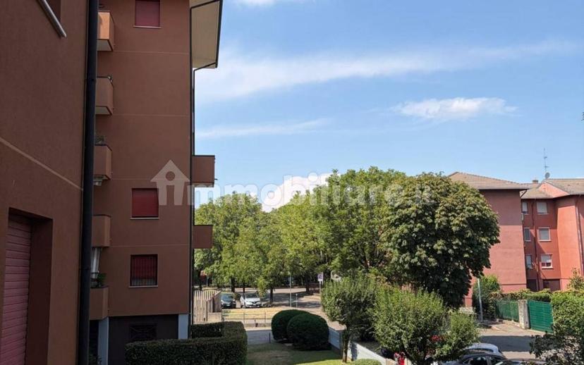 Trilocale via Anton Cechov 7, Desio — foto 3 di 25