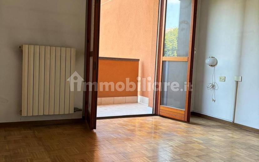 Trilocale via Anton Cechov 7, Desio — foto 4 di 25