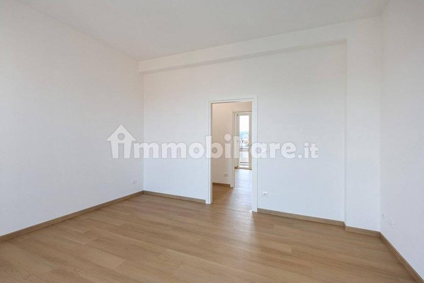 Trilocale via Torino 29, Centro, Arona — foto 24 di 27