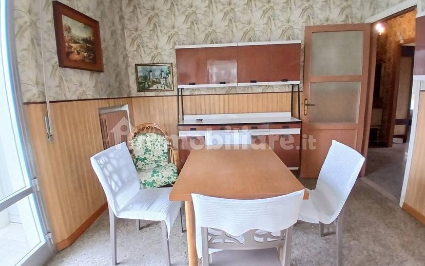 Trilocale via Francesco Petrarca, Le Grazie, Ancona — foto 8 di 13