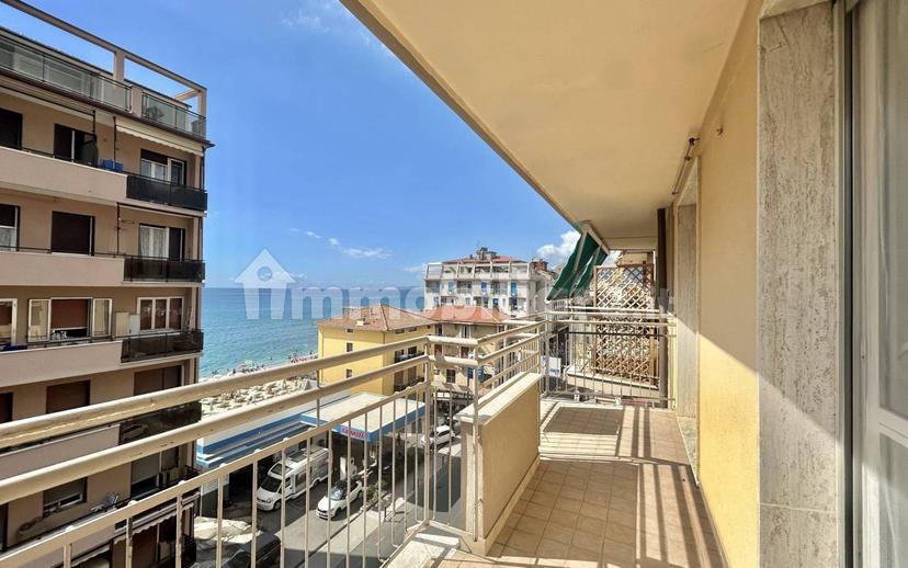 Bilocale via Giorgio Sordo, Centro, Pietra Ligure — foto 23 di 31