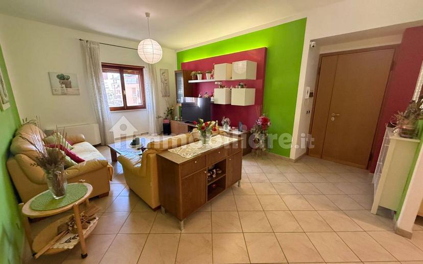 Trilocale via Lazio, Semicentro, Aprilia — foto 18 di 31