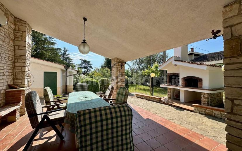 Villa unifamiliare viale Posta Milella, Montegrosso - Boschetto, Andria — foto 12 di 21