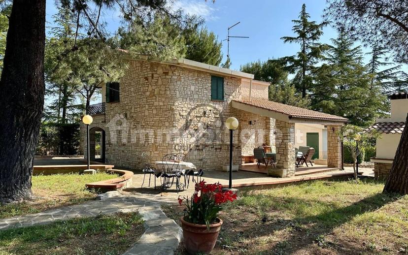 Villa unifamiliare viale Posta Milella, Montegrosso - Boschetto, Andria — foto 6 di 21