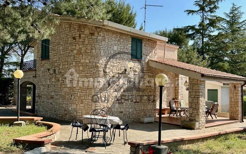 Villa unifamiliare viale Posta Milella, Montegrosso - Boschetto, Andria — foto 20 di 21