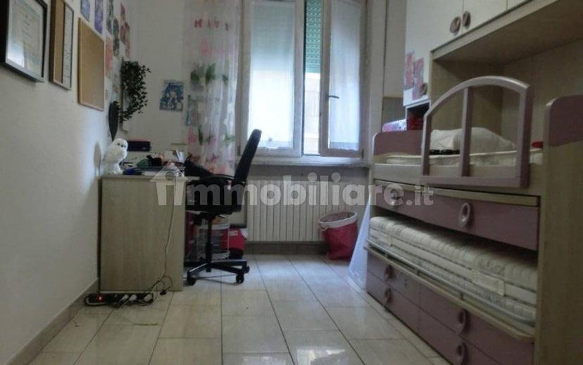 Trilocale viale Italia 12, Braila, Stazione, Lodi — foto 6 di 9