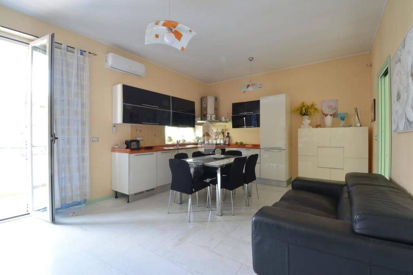 Villa unifamiliare via Agostino Stellato 160, San Prisco — foto 37 di 38