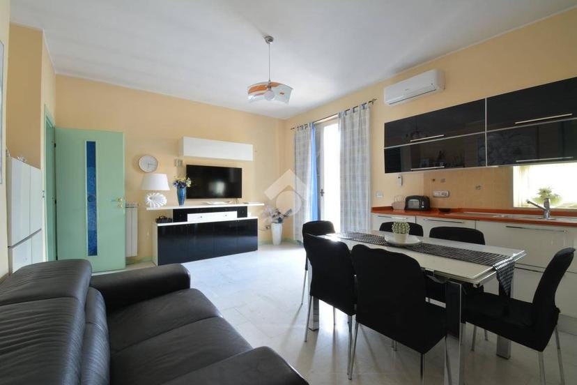 Villa unifamiliare via Agostino Stellato 160, San Prisco — foto 13 di 38