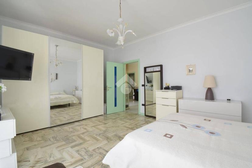 Villa unifamiliare via Agostino Stellato 160, San Prisco — foto 3 di 38