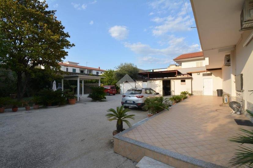 Villa unifamiliare via Agostino Stellato 160, San Prisco — foto 18 di 38