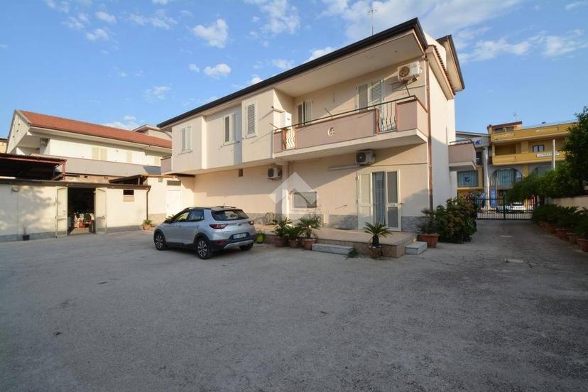 Villa unifamiliare via Agostino Stellato 160, San Prisco — foto 7 di 38