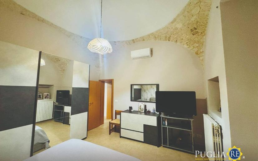 Trilocale via Monopoli, Castellana Grotte — foto 3 di 24
