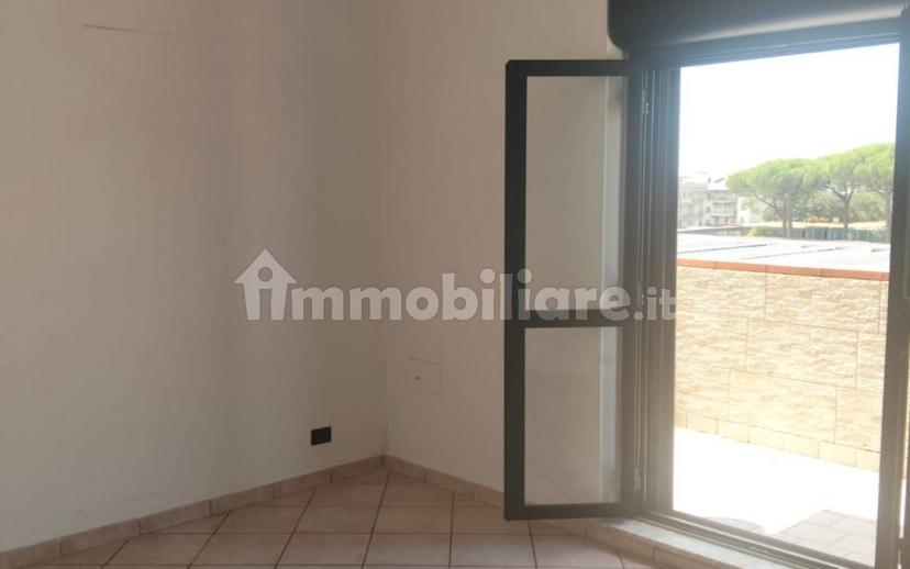 Trilocale via Benedetto Cairoli, San Nicola la Strada — foto 4 di 13