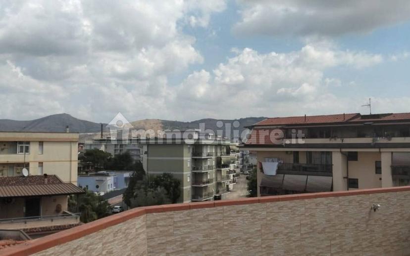 Trilocale via Benedetto Cairoli, San Nicola la Strada — foto 9 di 13