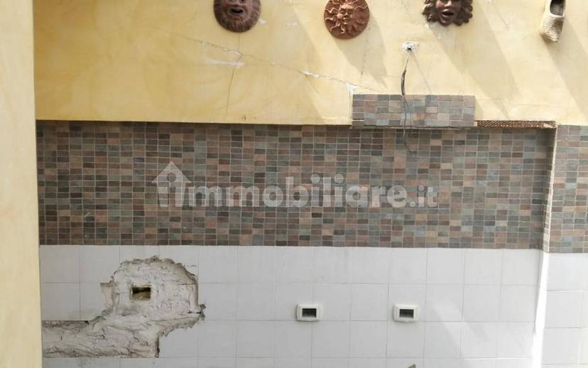 Trilocale via Benedetto Cairoli, San Nicola la Strada — foto 13 di 13