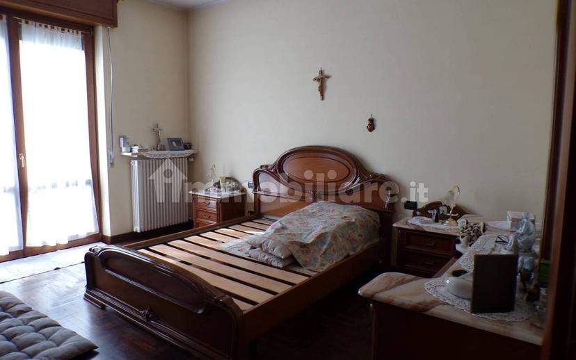 Villa unifamiliare via Vergiate, Mercallo — foto 6 di 38