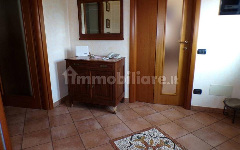 Villa unifamiliare via Vergiate, Mercallo — foto 33 di 38