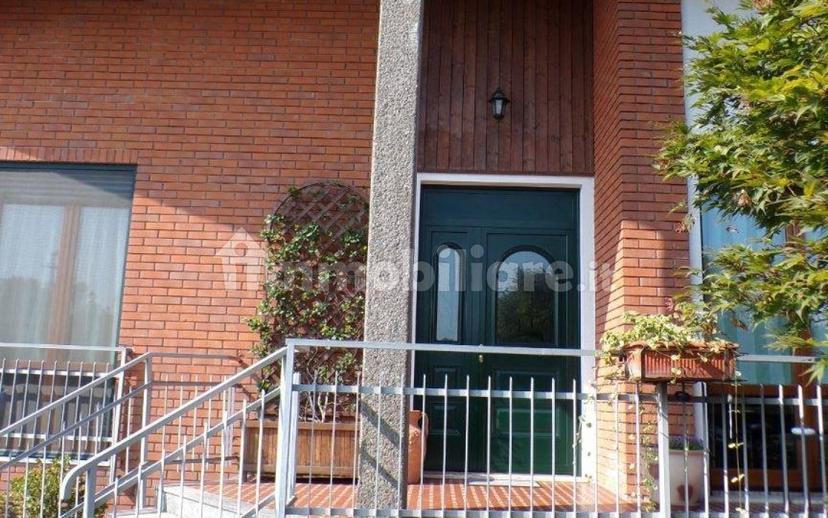 Villa unifamiliare via Vergiate, Mercallo — foto 23 di 38