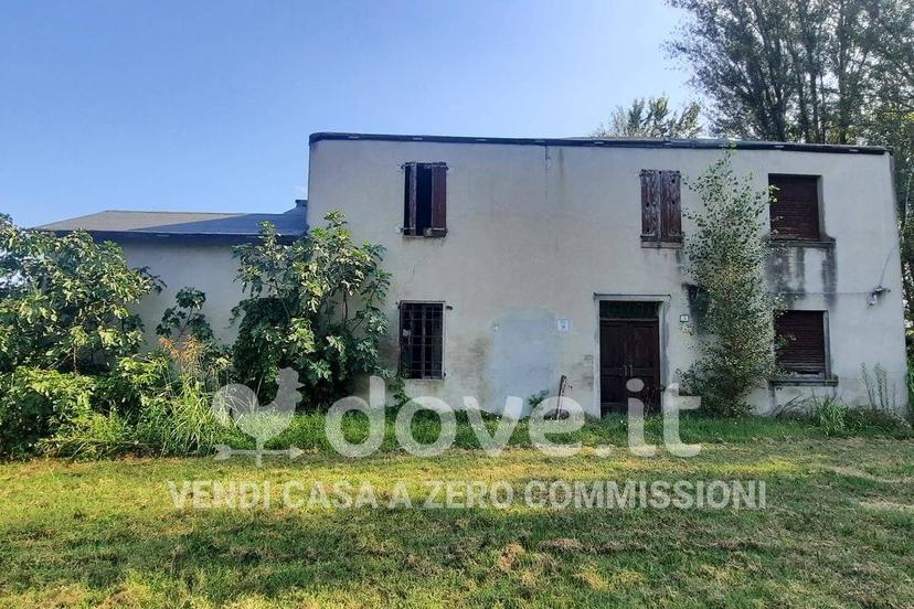 Terratetto unifamiliare Strada Statale 468 Motta 18, Rovereto, Novi di Modena — foto 11 di 14