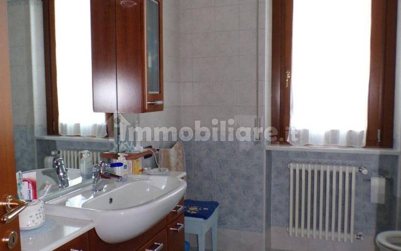 Villa unifamiliare via Vergiate, Mercallo — foto 24 di 38