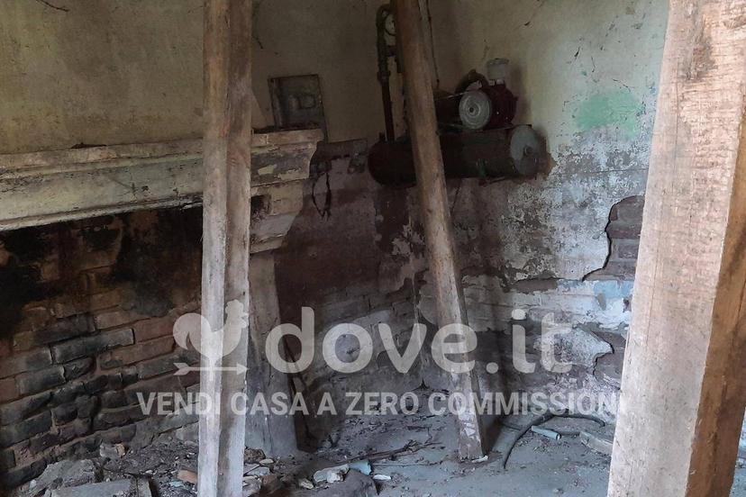 Terratetto unifamiliare Strada Statale 468 Motta 18, Rovereto, Novi di Modena — foto 12 di 14
