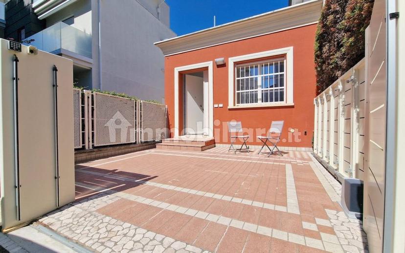 Trilocale viale Riccardo Zandonai 14, Alba Mare, Riccione — foto 37 di 45