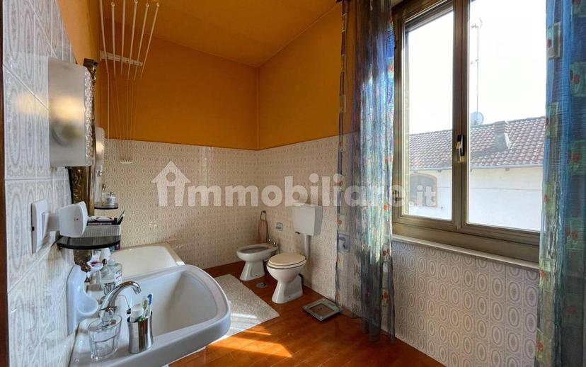 Villa unifamiliare via Prarolo 50, Cappuccini, Vercelli — foto 8 di 40