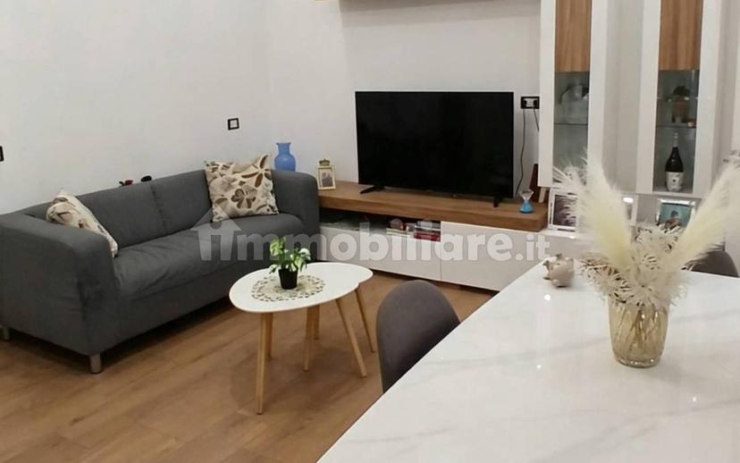Trilocale ottimo stato, piano rialzato, Mirabello, Reggio Emilia — foto 14 di 20