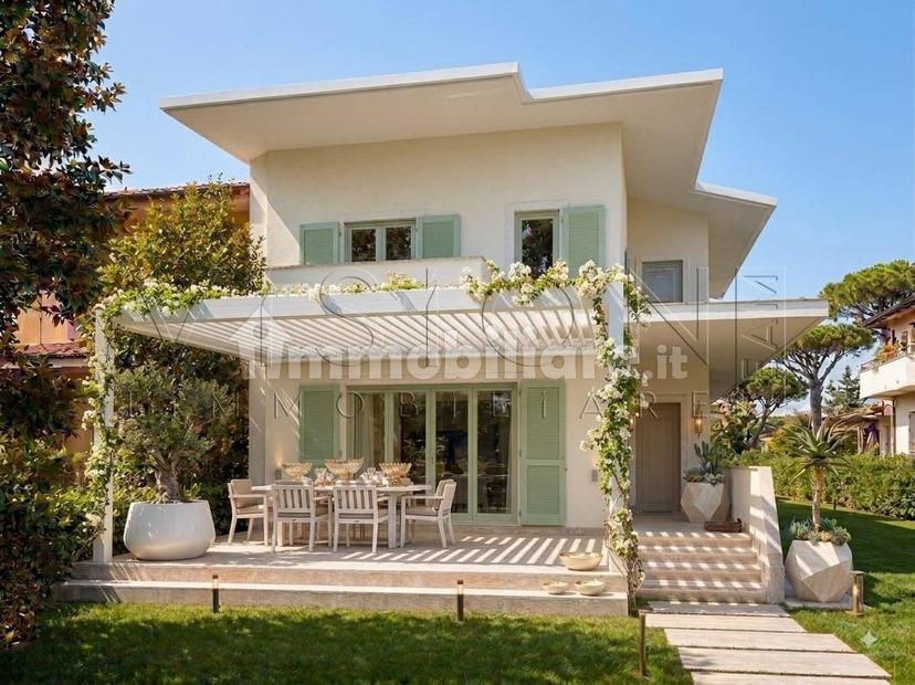 Villa plurifamiliare via Alfredo Catalani 66A, Pietrasanta — foto 8 di 17