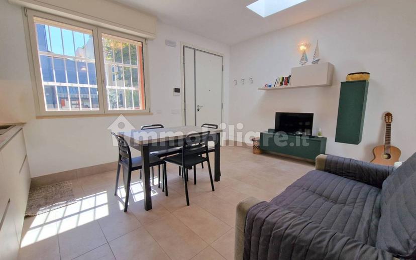 Trilocale viale Riccardo Zandonai 14, Alba Mare, Riccione — foto 16 di 45