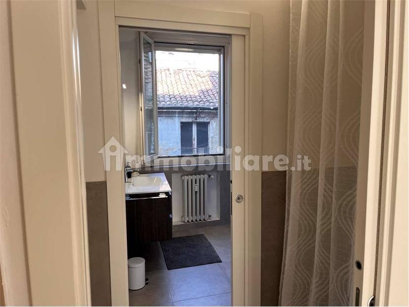 Attico via Donzi, 5, Centro Storico, Modena — foto 4 di 21