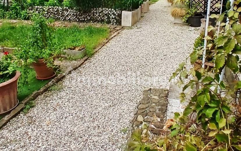 Trilocale ottimo stato, piano rialzato, Mirabello, Reggio Emilia — foto 3 di 20